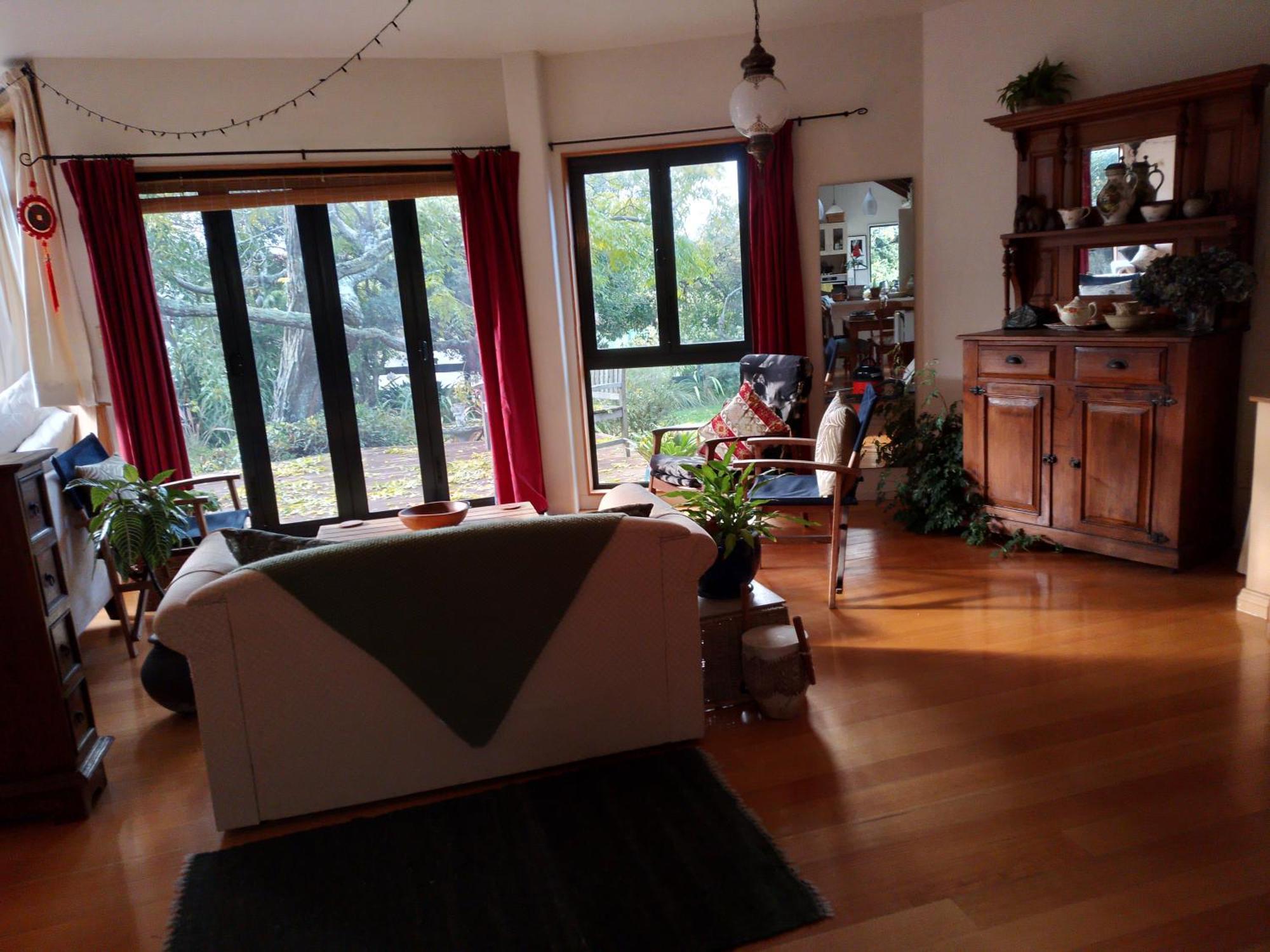 Birds Eyes Te Awanga Bed and Breakfast Eksteriør billede